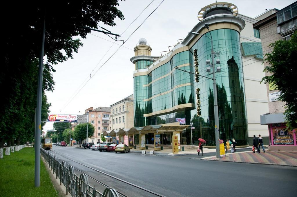Проспект Космонавтів 42 Vinnytsia Exterior foto